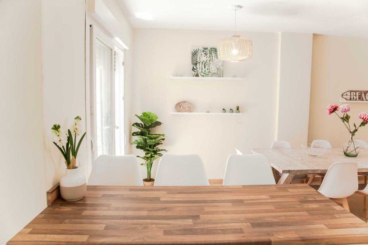 Akutuna - Casa Familiar Con Piscina , Garaje & Pista De Padel Zahara de los Atunes Luaran gambar